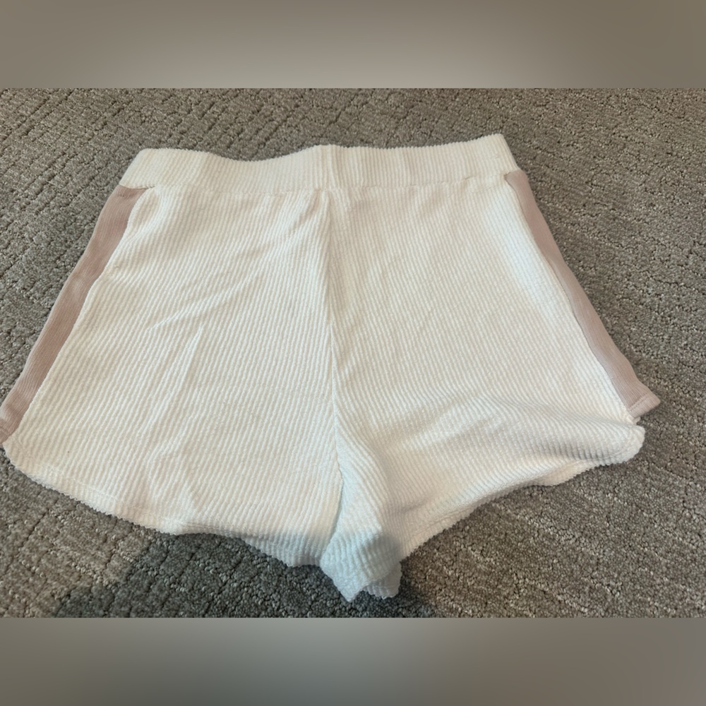 L*Space Off Duty White High Waist Shorts Textured Comfort - Picture 4 of 7
